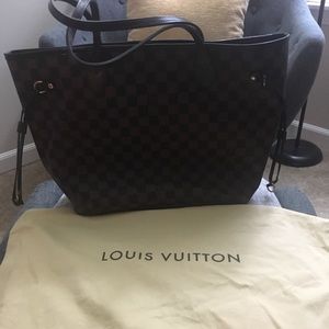 Authentic Louis Vuitton Damier Ebene Neverfull MM